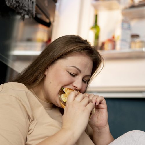 Como Evitar a Compulsão Alimentar Relacionada à Depressão